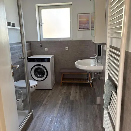 Unter Einem Dach 5 Appartement *